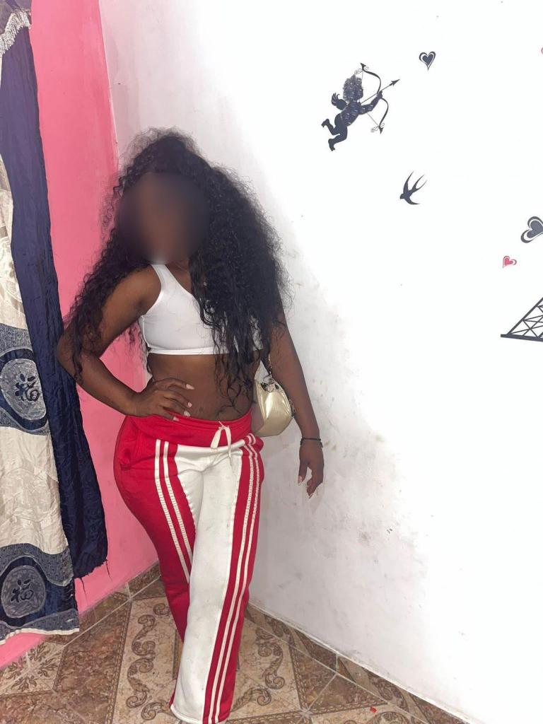 Chica busca chico en Alicante: 