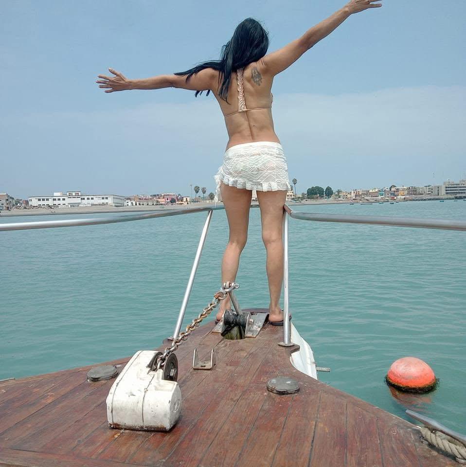 Chica busca chico en Cádiz: 