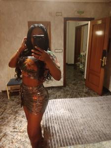 643208474: Chica busca chico en Zaragoza