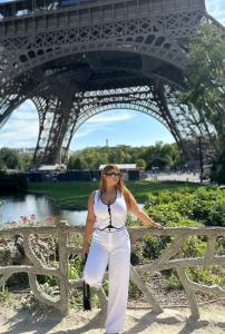 641230345: Chica busca chico en Barcelona