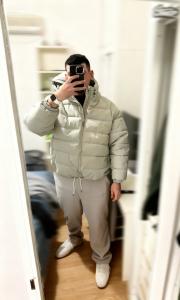 672131841: Chico busca chica en Sevilla