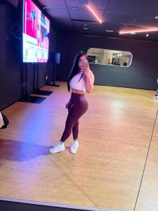 742093050: Chica busca chico en Cantabria