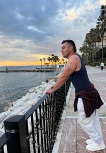 679034217: Chico busca chica en Madrid