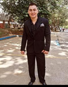 679034217: Chico busca chica en Madrid