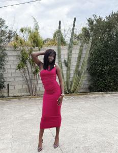 637478841: Chica busca chico en Málaga