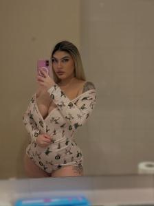 607302903: Chica busca chico en La Coruña