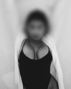 610829556: Chica busca chico en Barcelona