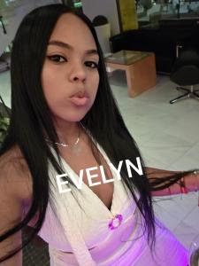 641761142: Chica busca chico en Murcia