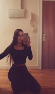 663043374: Chica busca chico en Lérida