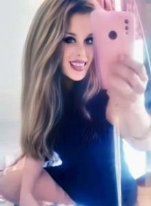 613543561: Chica busca chico en Alicante