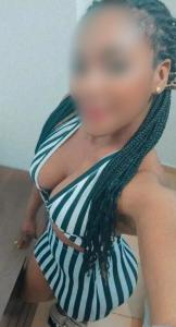 632105358: Chica busca chico en Gerona