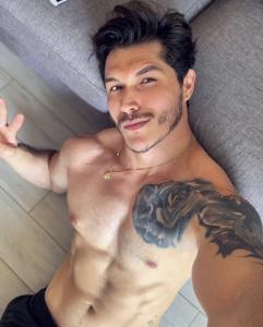 622582989: Chico busca chica en Pontevedra