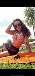 645823615: Chica busca chico en Barcelona