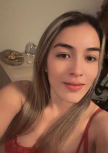 695256821: Chica busca chico en Cádiz