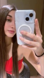 663043374: Chica busca chico en Lérida