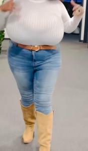 640235295: Chica busca chico en Madrid