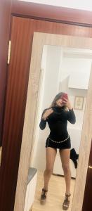663025310: Chica busca chico en Málaga