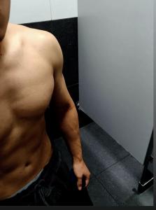 673125492: Chico busca chica en Valencia