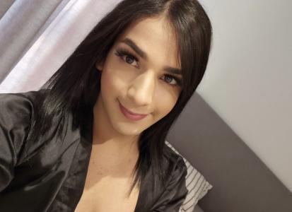 613458728: Travesti en Sevilla