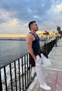 679034217: Chico busca chica en Madrid