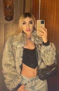 613852148: Chica busca chico en Alicante