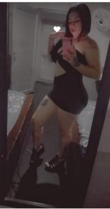 641463361: Chica busca chico en La Coruña