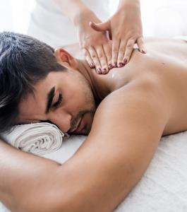 664118024: Chica busca chico en Guipúzcoa