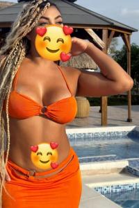 613659435: Chica busca chico en Cádiz