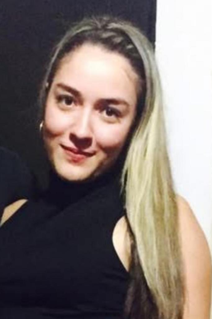 Chica busca chico en Cádiz: 