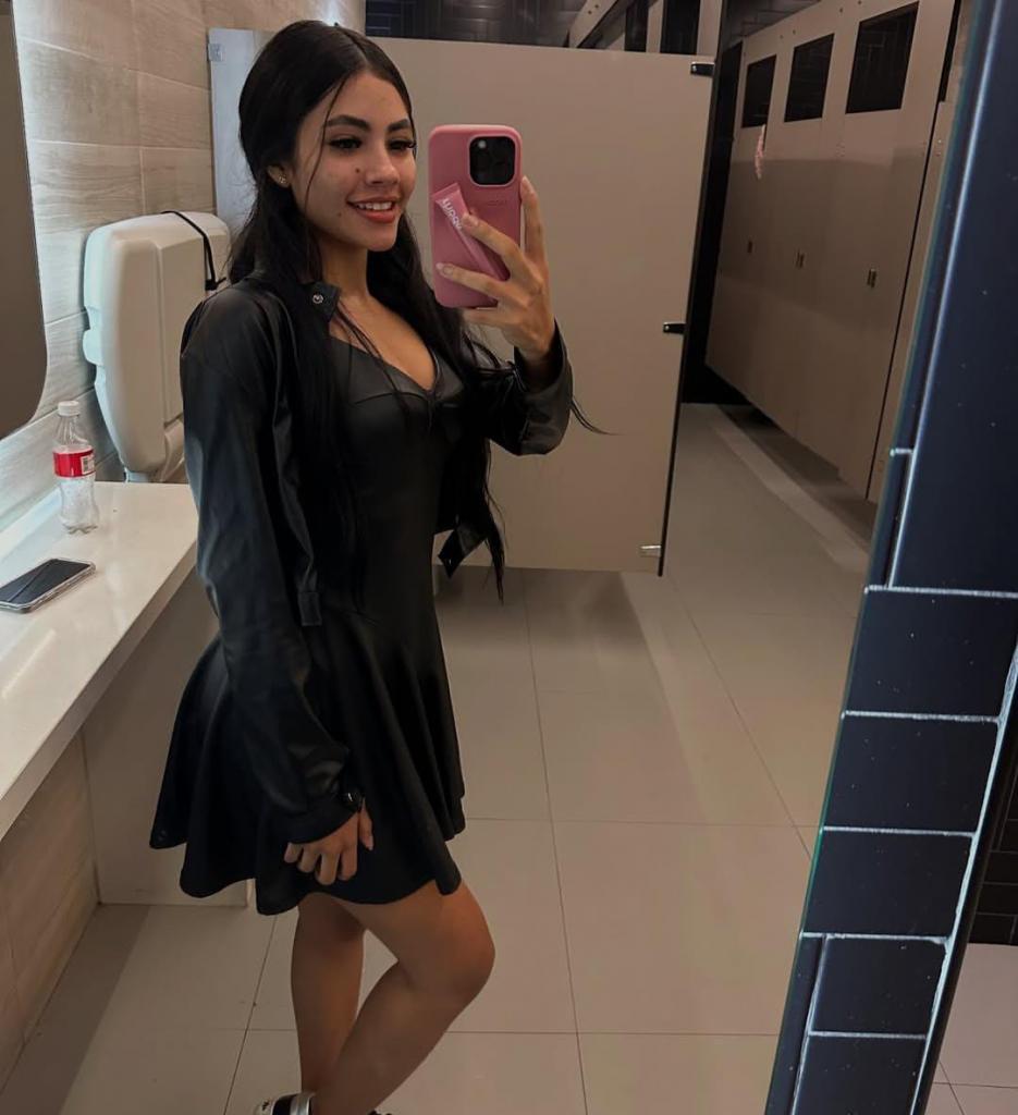 Chica busca chico en Tenerife: 