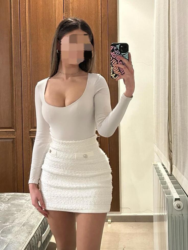 Chica busca chico en Cádiz: 