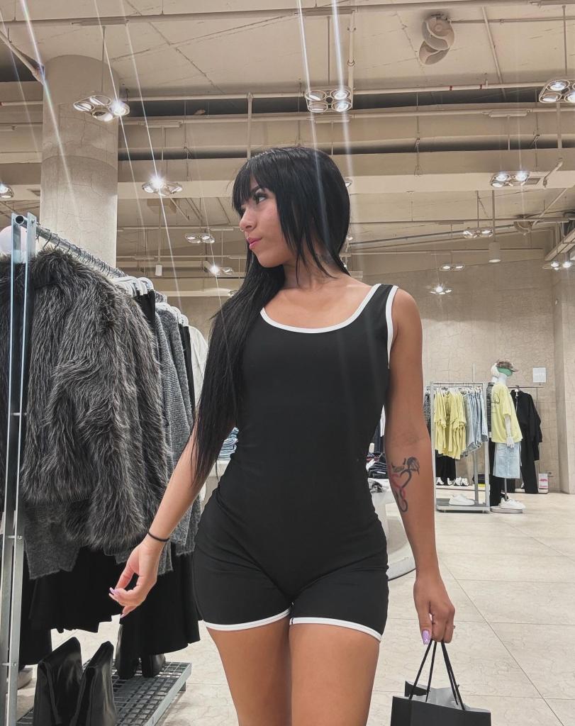 614498695: Chica busca chico en Gerona