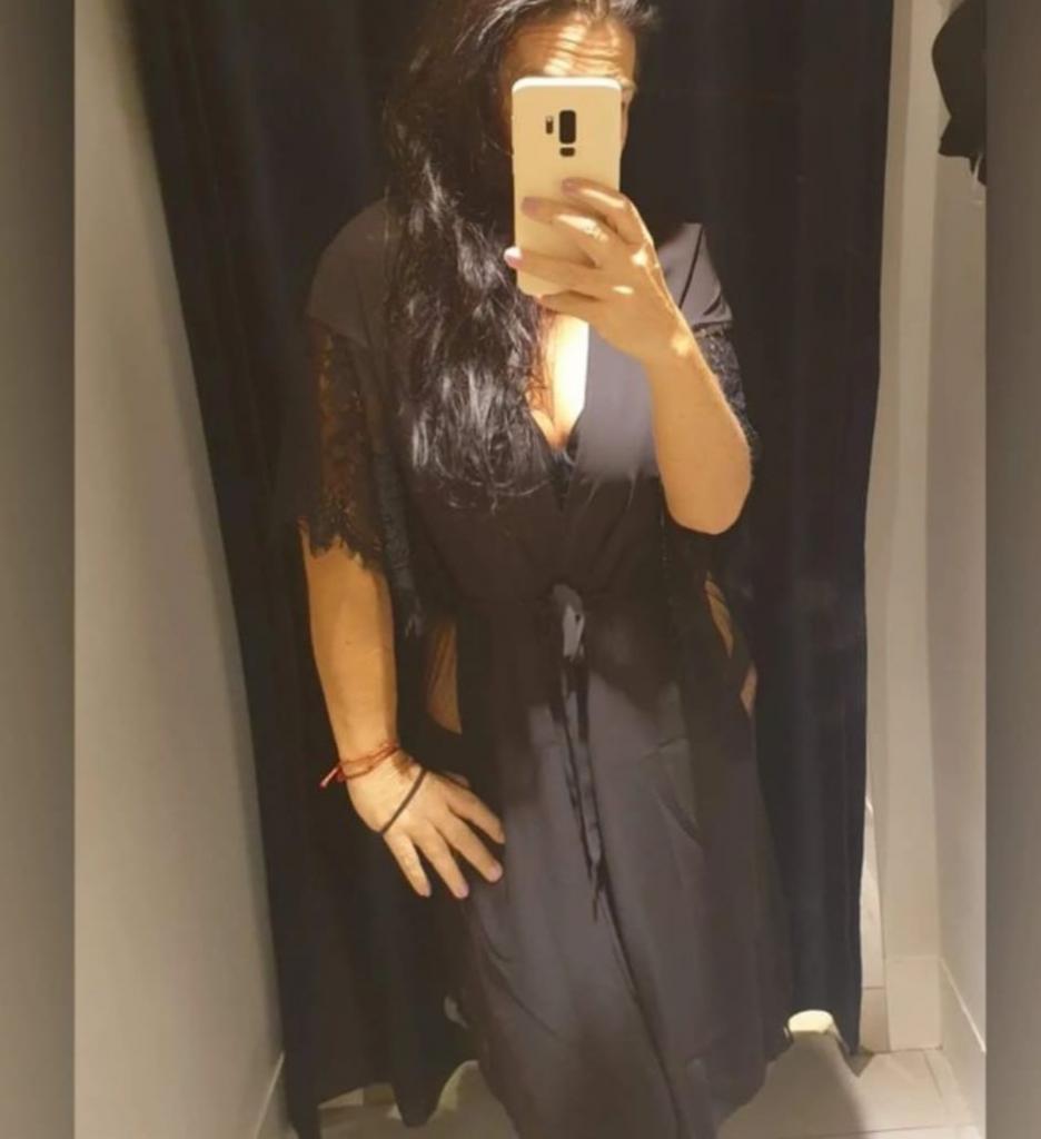 Chica busca chico en Huelva: 