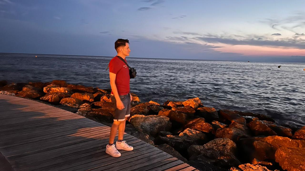 Chico busca chica en Cantabria: 