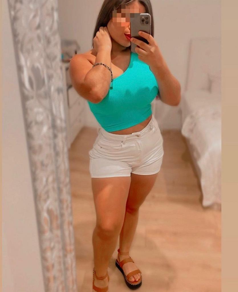 Chica busca chico en Sevilla: 