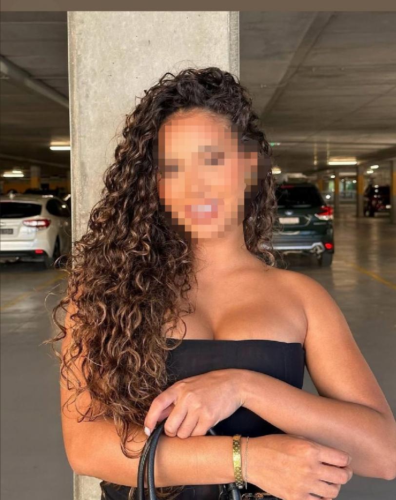 Chica busca chico en Cádiz: 