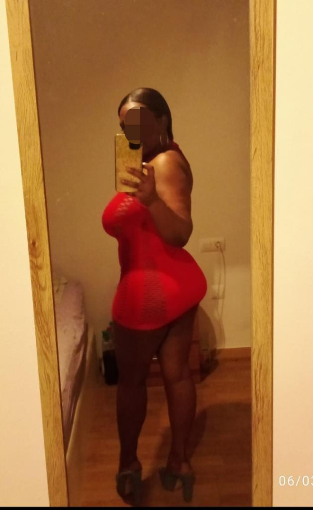 Chica busca chico en Cuenca: 