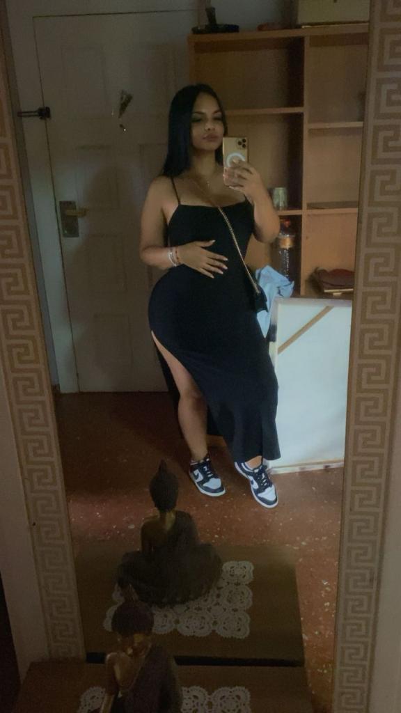 Chica busca chico en Granada: 