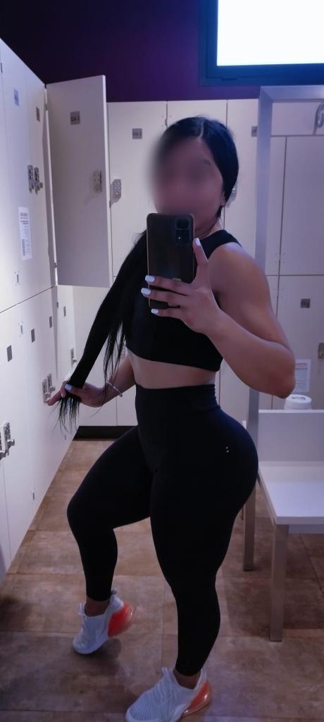 Chica busca chico en Granada: 