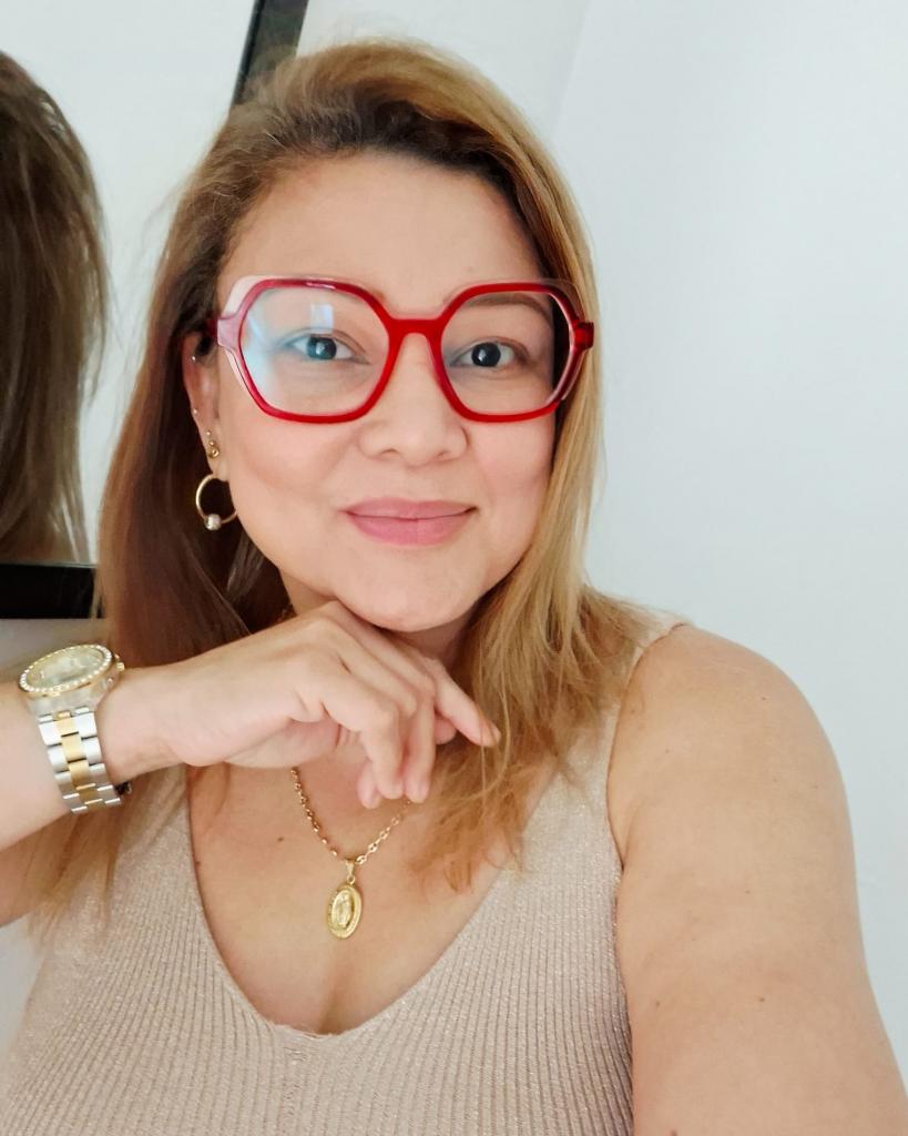 Chica busca chico en Menorca: 