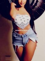 611328448: Chica busca chico en Barcelona