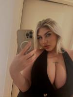 607302903: Chica busca chico en La Coruña