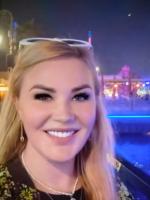 614257030: Chica busca chico en Barcelona