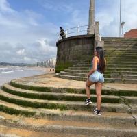 631901090: Chica busca chico en Málaga