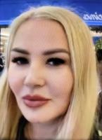 614257030: Chica busca chico en Barcelona