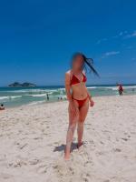 614952349: Chica busca chico en Barcelona