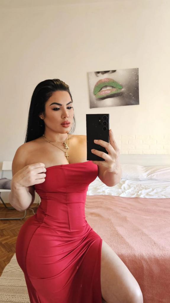 Chica busca chico en Barcelona: 