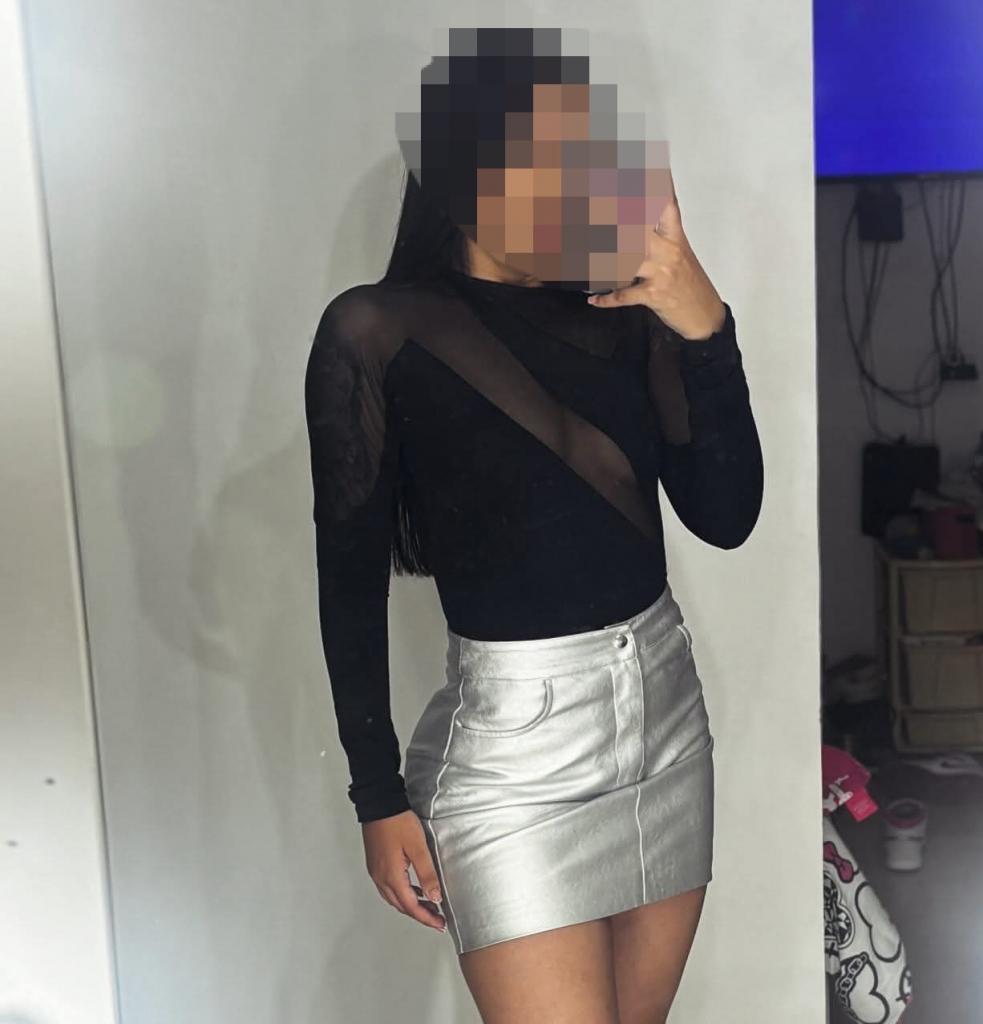 605544015: Chica busca chico en Cádiz