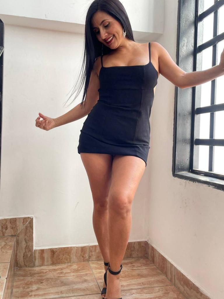 681017095: Chica busca chico en Madrid