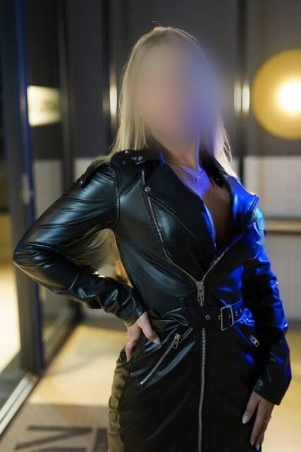 Chica busca chico en Pontevedra: 